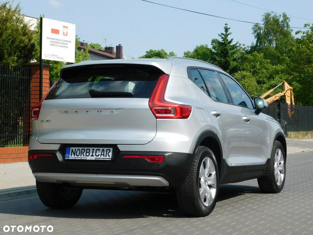 Volvo XC 40 D3 Momentum Pro - 3
