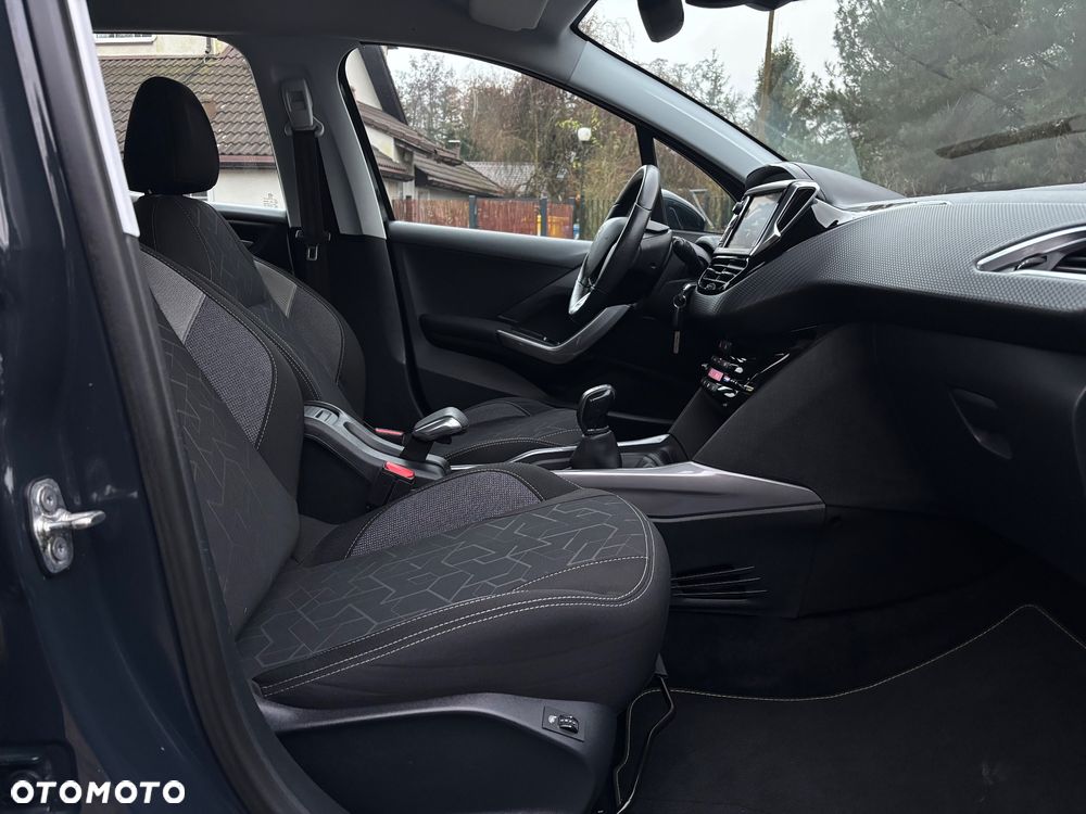 Peugeot 2008 PureTech 110 Stop&Start Business-Line - 23