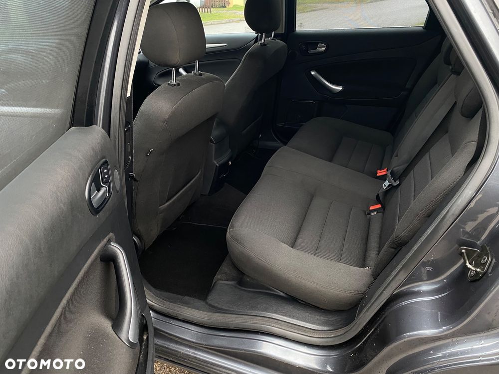 Ford Mondeo 2.0 Turnier Sport - 11