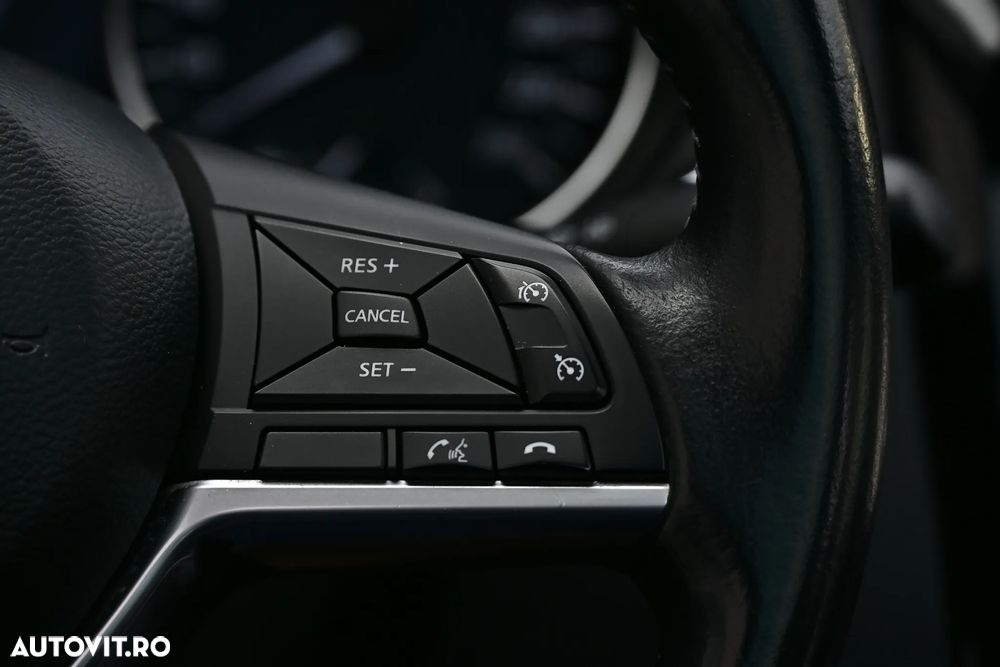 Nissan Qashqai 1.6 DCI TEKNA+ - 20