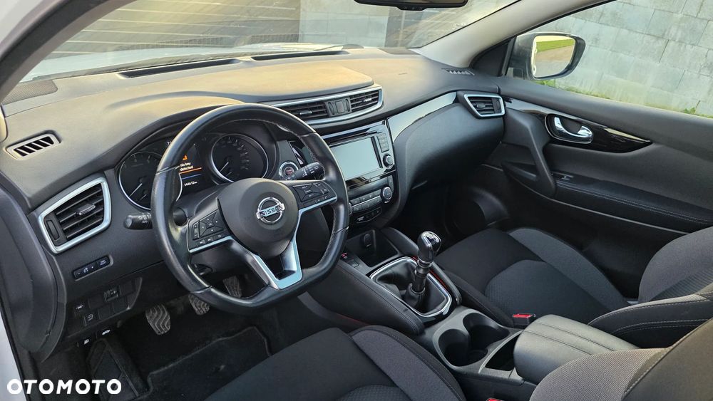 Nissan Qashqai 1.3 DIG-T Tekna EU6d - 11