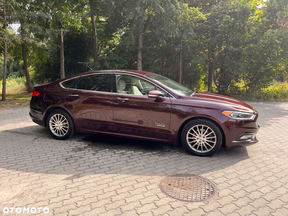 Ford Fusion - 14