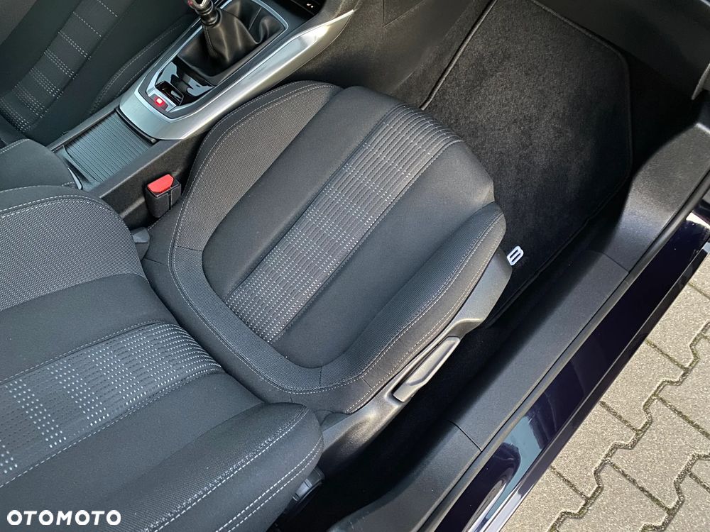 Peugeot 308 BlueHDi FAP 120 Stop&Start Active - 37