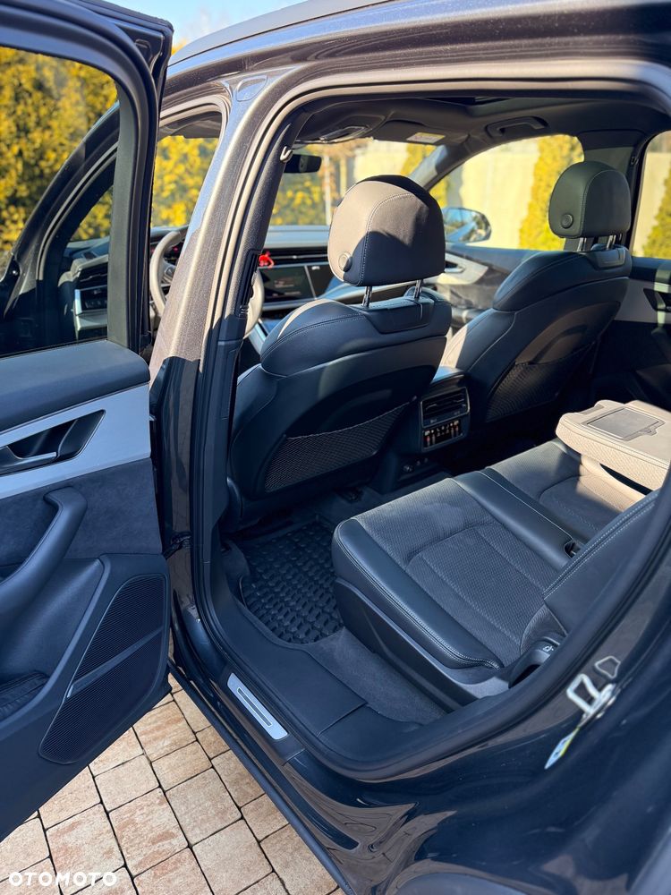 Audi Q7 45 TDI mHEV Quattro S Line Tiptr - 38