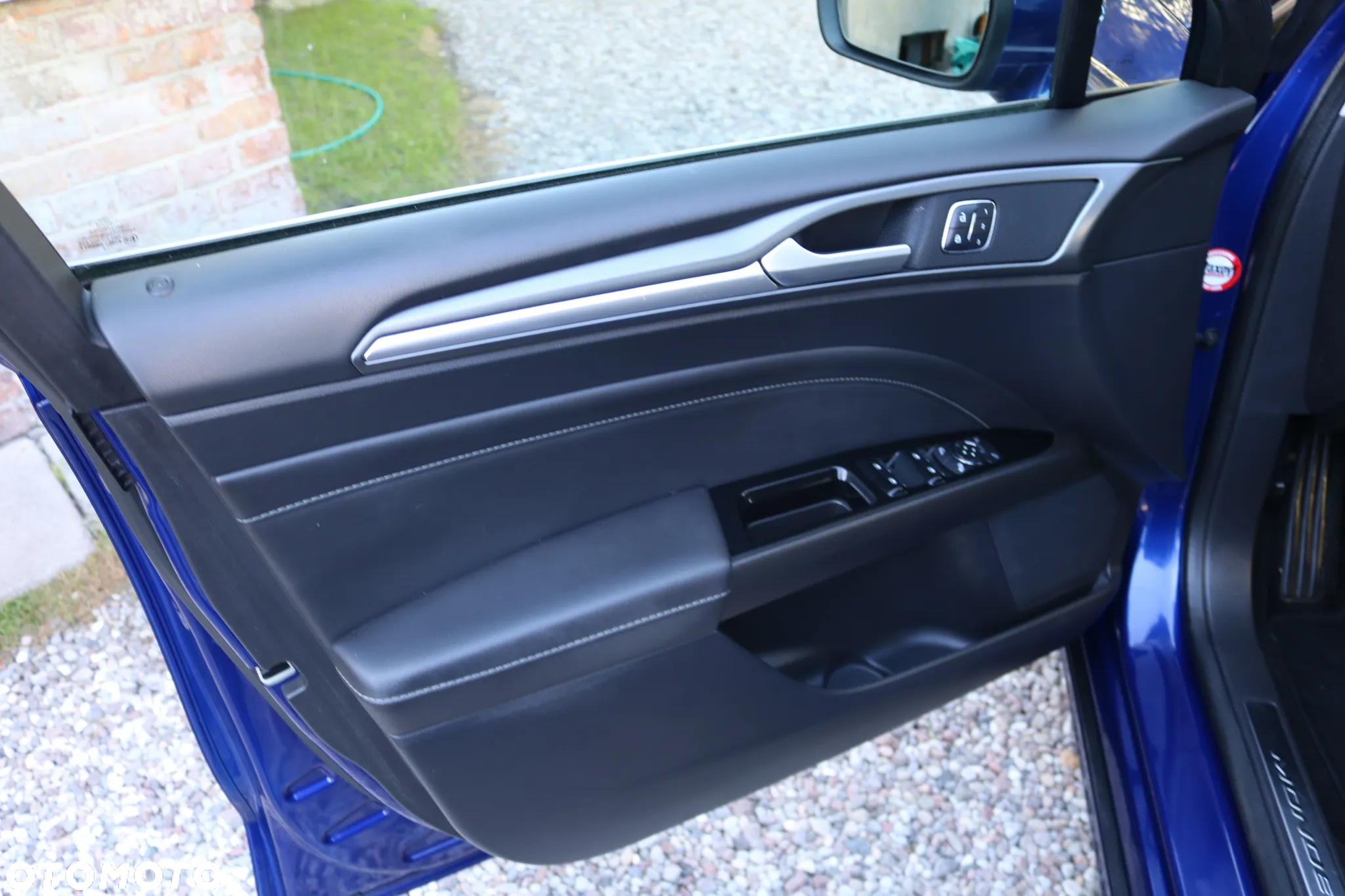 Ford Mondeo 2.0 TDCi Start-Stopp PowerShift-Aut Titanium - 4