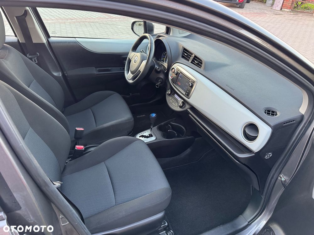 Toyota Yaris - 23