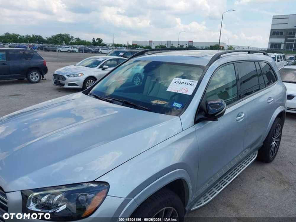 Mercedes-Benz GLS - 2