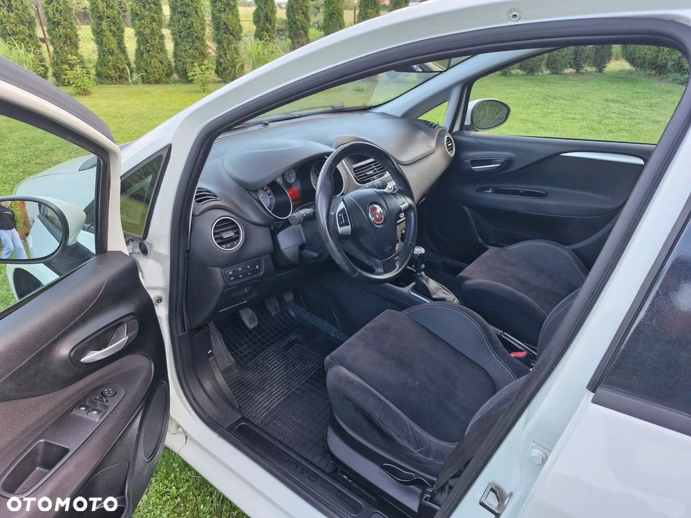 Fiat Punto 1.2 Easy Euro6 - 9
