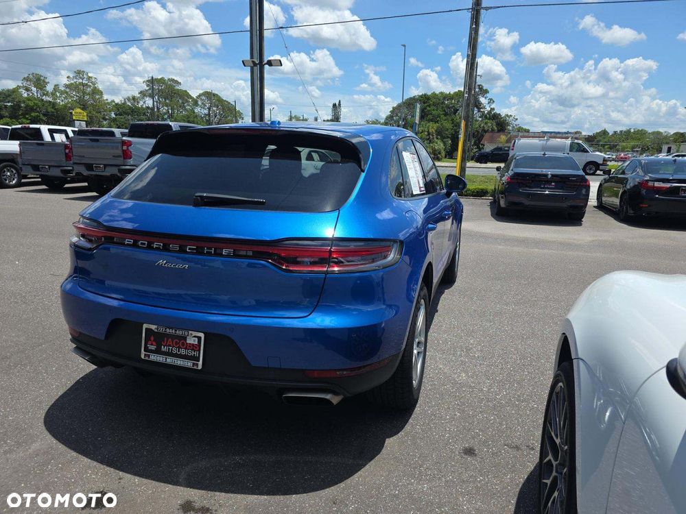 Porsche Macan Standard - 3