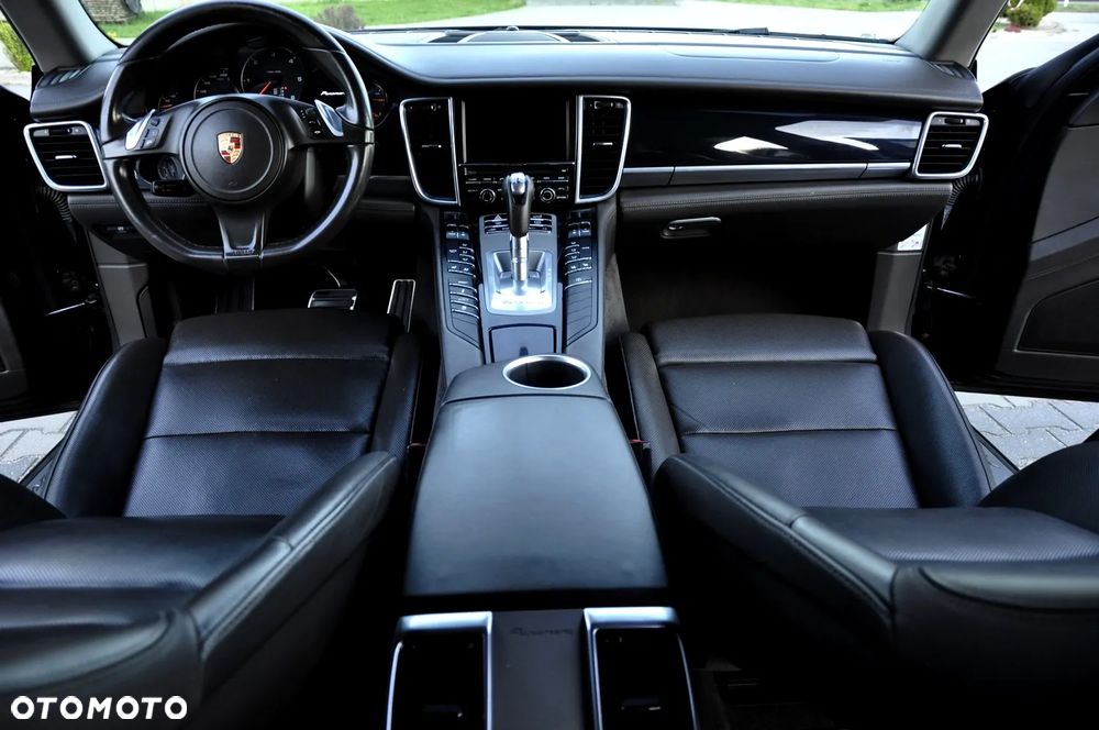 Porsche Panamera Diesel - 32