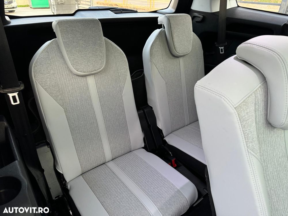 Peugeot 5008 BlueHDI 120 EAT6 Allure - 19