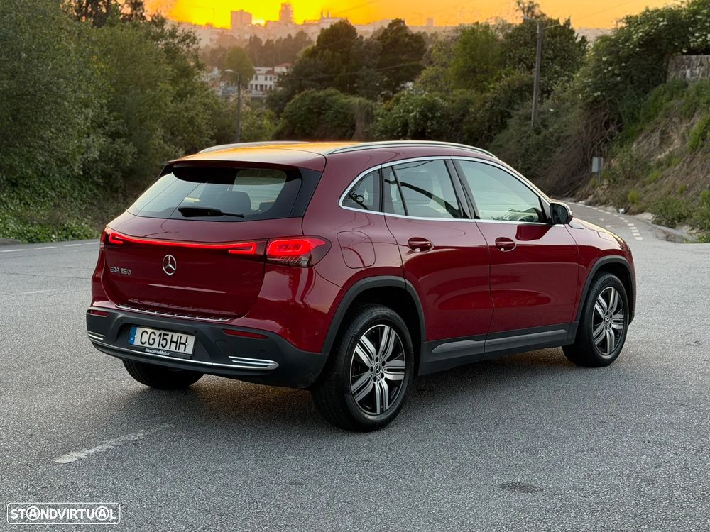 Mercedes-Benz EQA 250 Progressive - 18