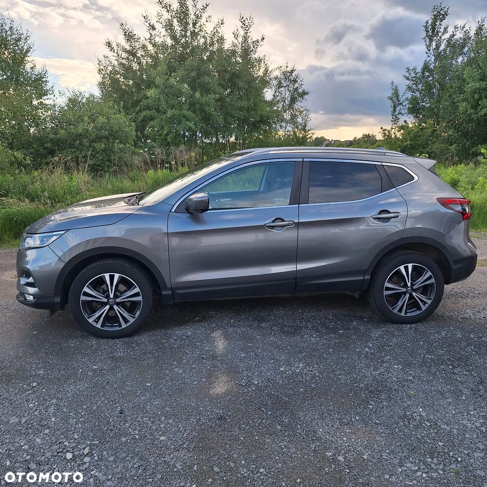 Nissan Qashqai 1.3 DIG-T N-Connecta - 2