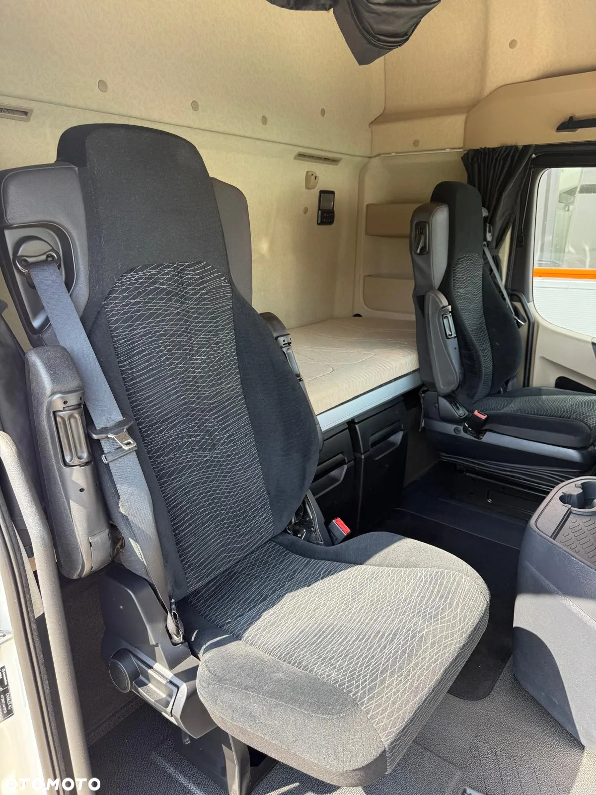 Mercedes-Benz Actros 2542 // E6 // chłodnia multitemperatura 22,5 Epal // winda // bitemperatua // świeżo z Niemiec // Idealny !!! - 28