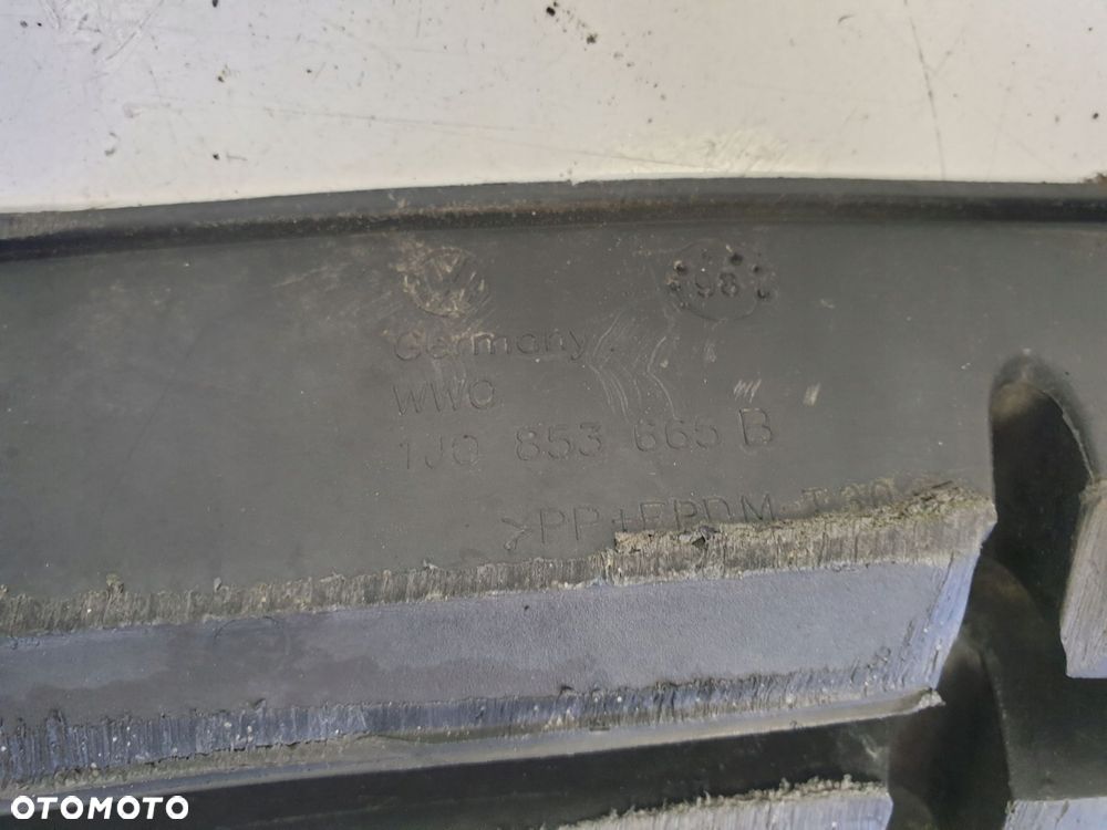 VW Golf IV LEWA KRATKA PRZEDNIEGO ZDERZAKA Przód - 4