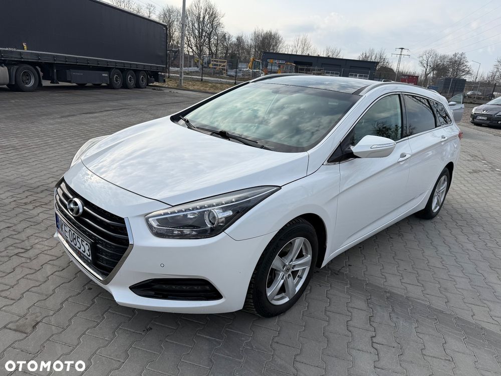 Hyundai i40 Kombi 1.7 CRDi Premium - 3