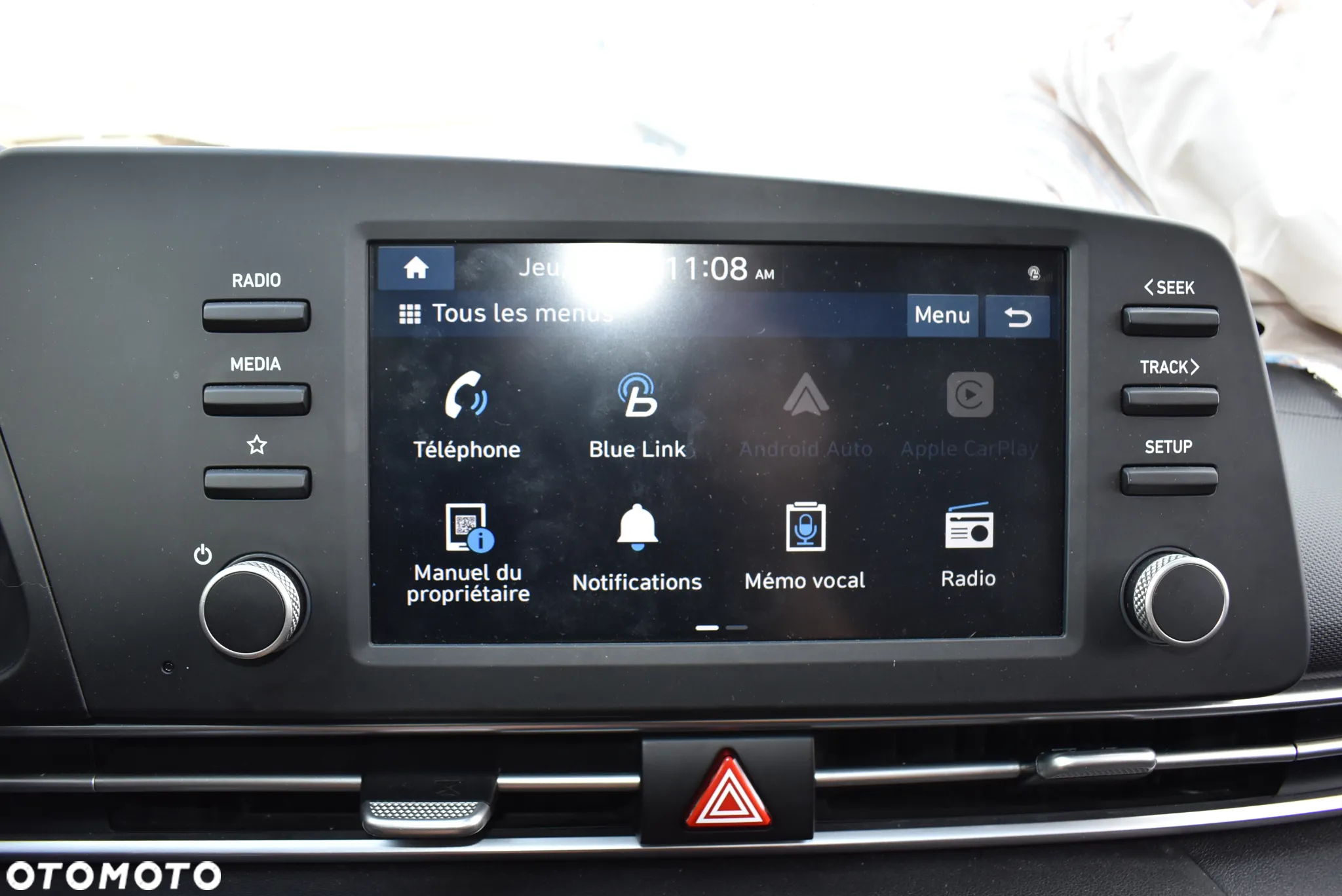 Hyundai Elantra - 40