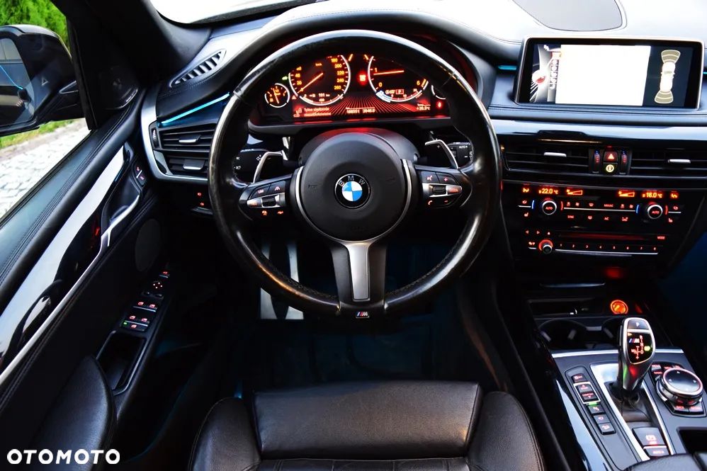 BMW X5 M M50d - 17