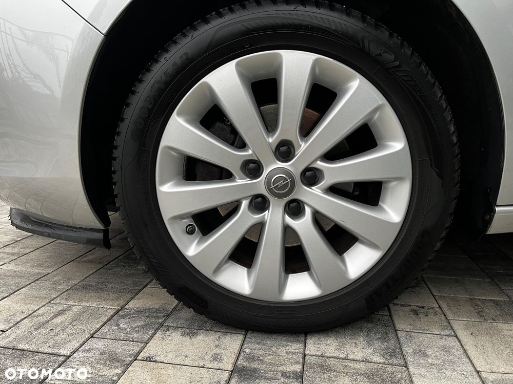 Opel Zafira Tourer 1.4 Turbo Active - 29