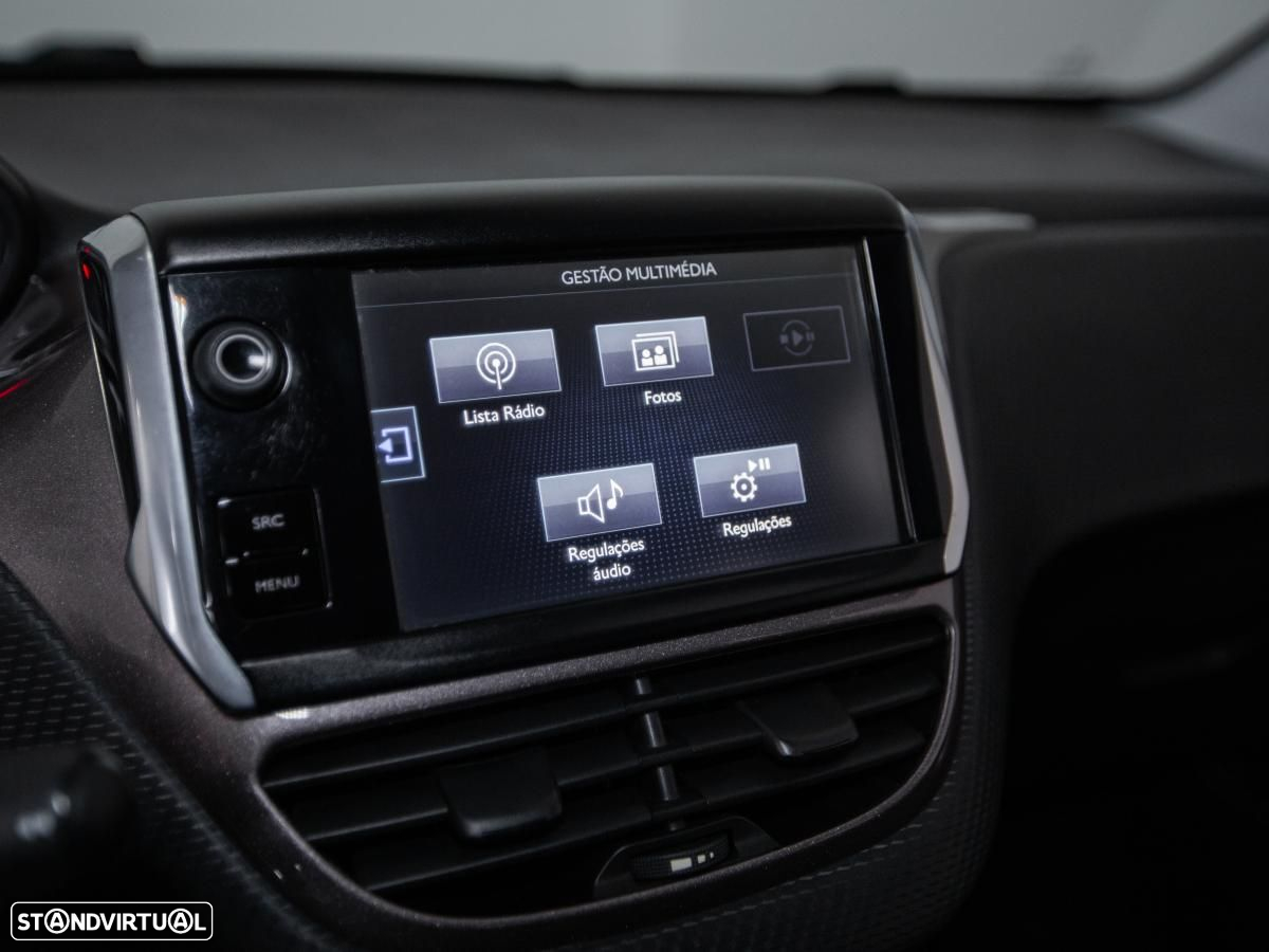 Peugeot 2008 - 18