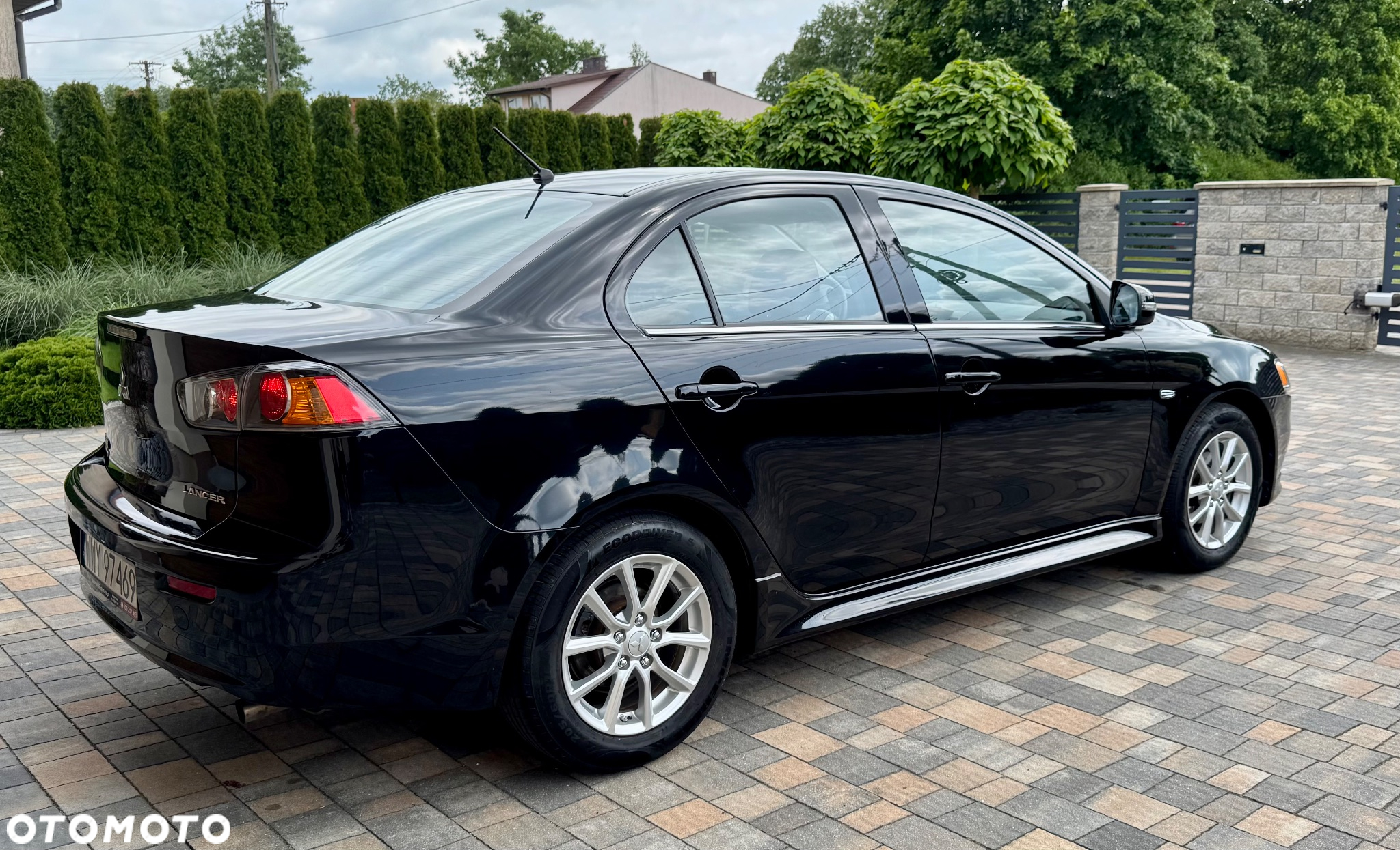 Mitsubishi Lancer 1.6 ClearTec Invite - 4