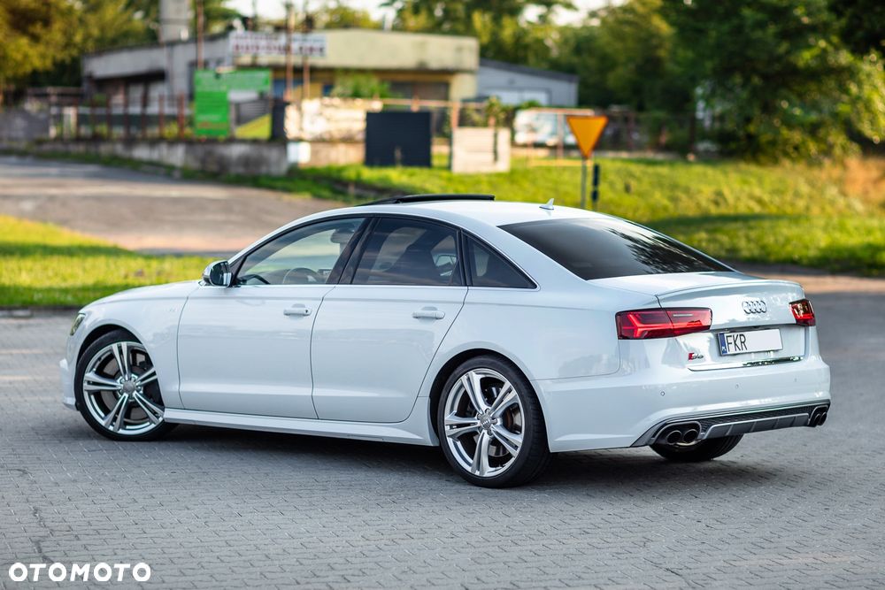 Audi S6 Limousine - 17