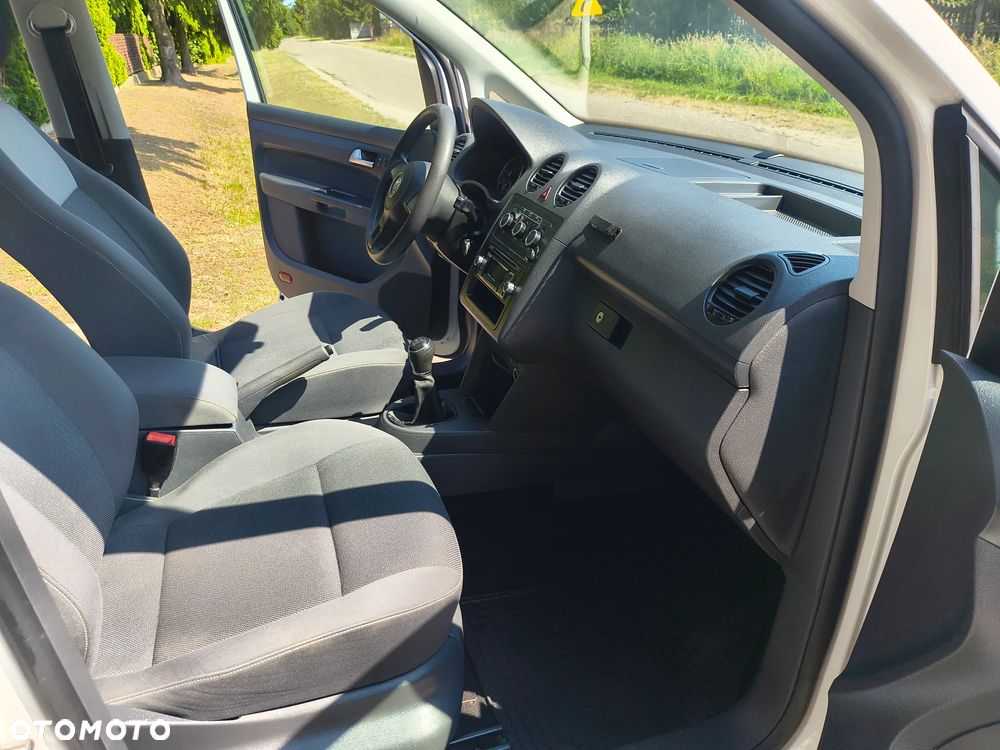 Volkswagen Caddy Comfortline 4Motion - 21