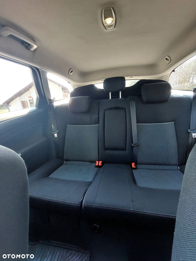 Ford Mondeo 2.0 TDCi Gold X - 34