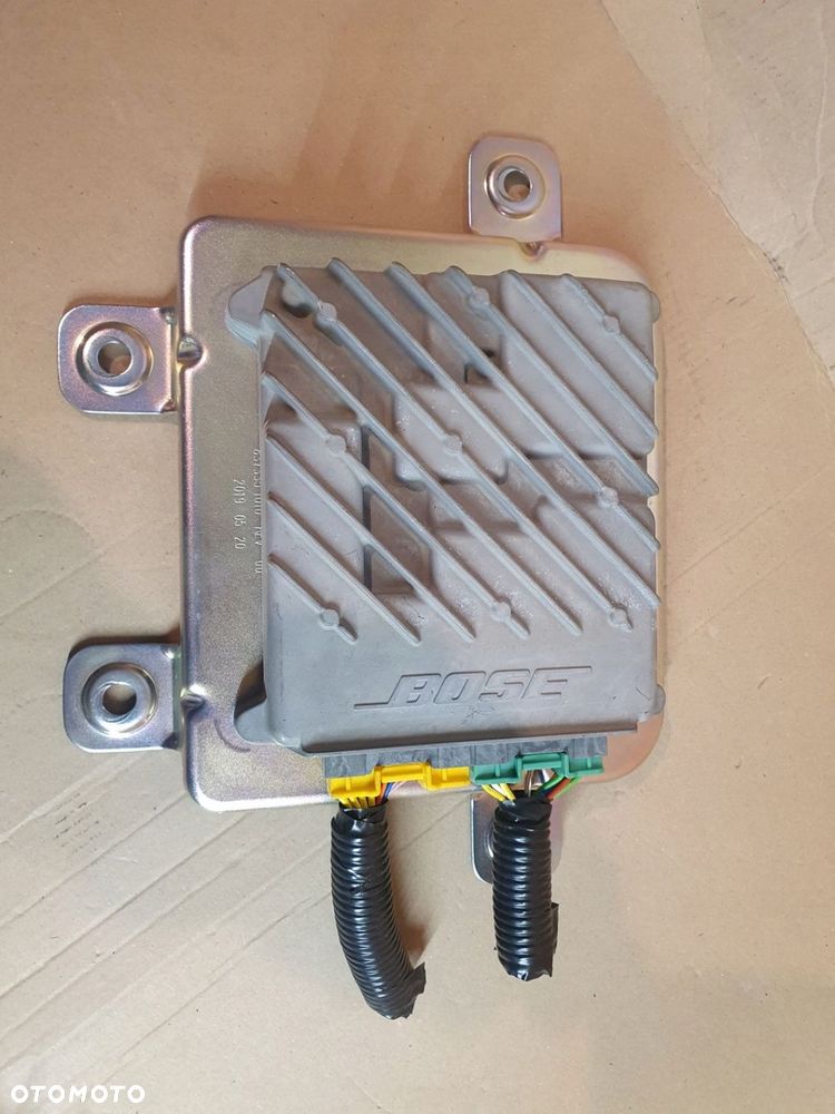 HYUNDAI I20 III BAYON 2020- WZMACNIACZ BOSE 96370-Q0100 - 6