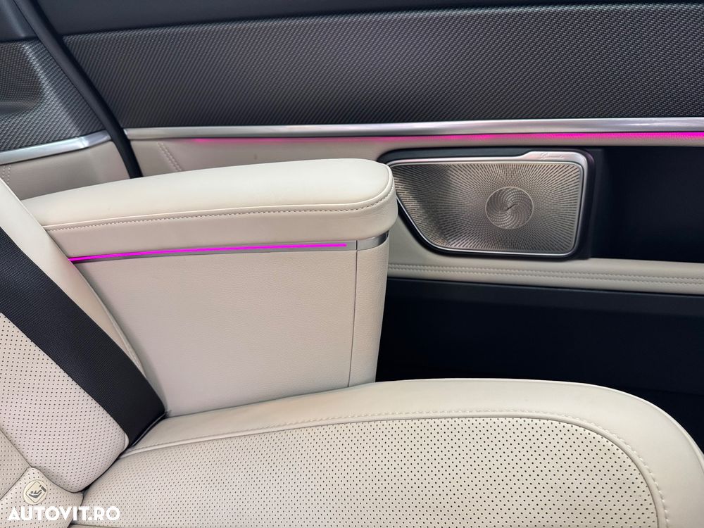 Mercedes-Benz V - 18