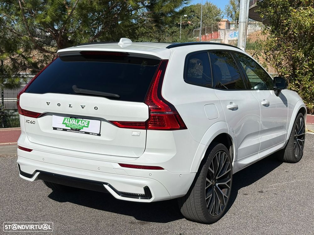 Volvo XC 60 2.0 T6 PHEV R-Design AWD - 7