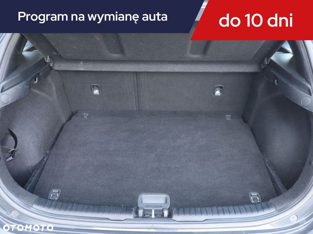 Kia Ceed - 15