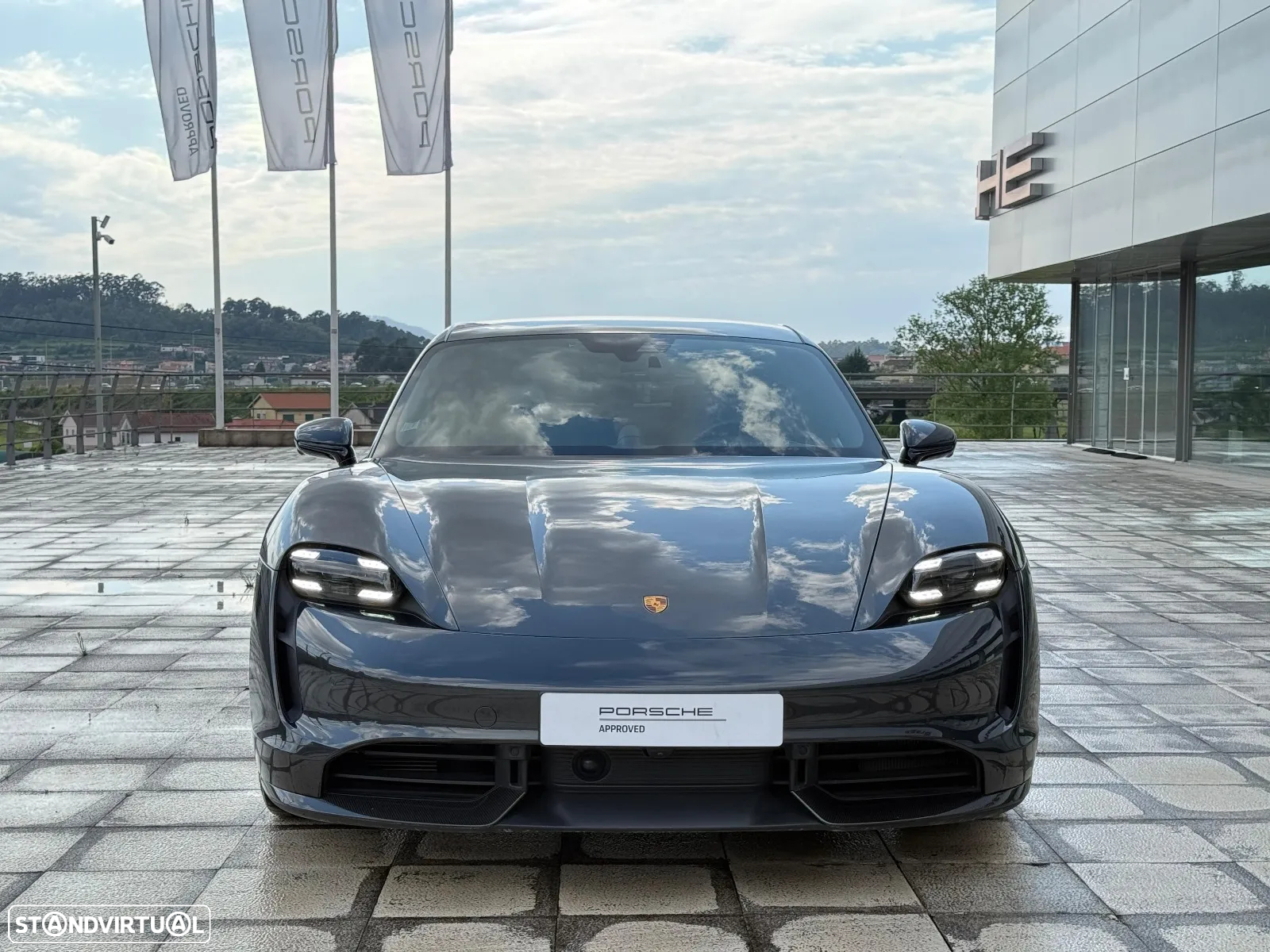 Porsche Taycan Sport Turismo Turbo S - 13