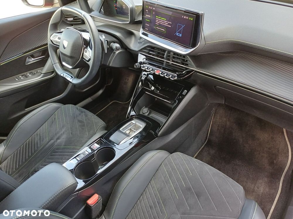Peugeot 2008 1.2 PureTech GT S&S EAT8 - 13