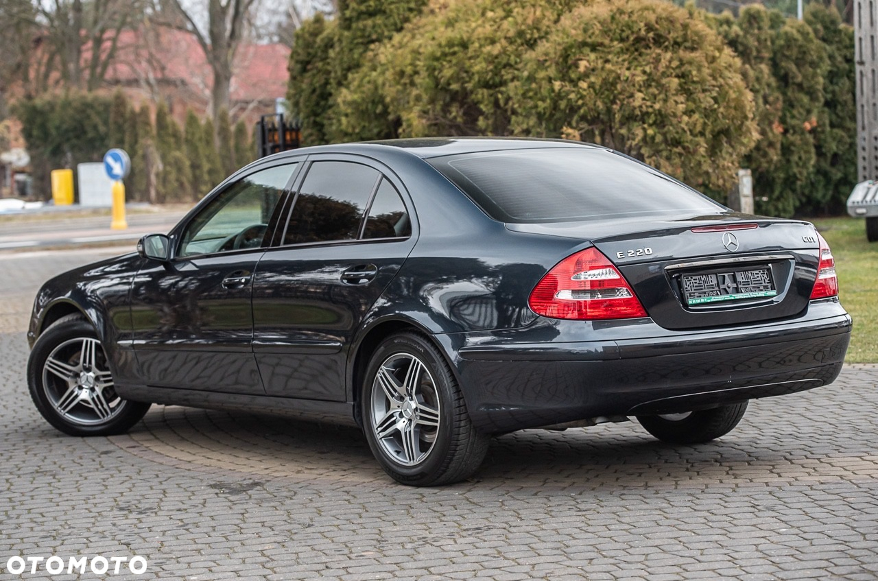 Mercedes-Benz Klasa E - 5