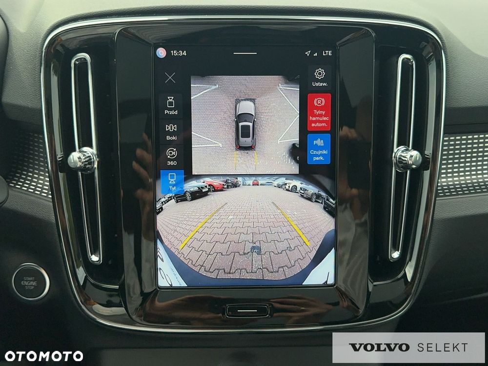 Volvo XC 40 B4 Ultra Dark - 25