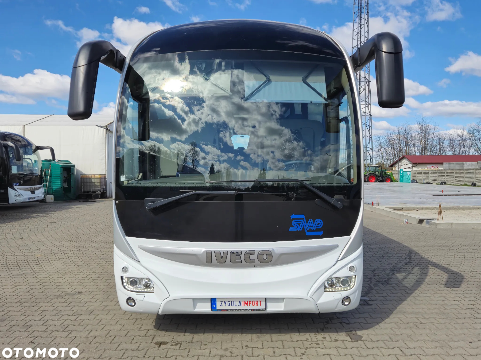 Iveco MAGELYS HD / SPROWADZONY / SPROWADZONY Z FRANCJI/ MANUAL/ PANORAMA DACH / EURO 6 - 10