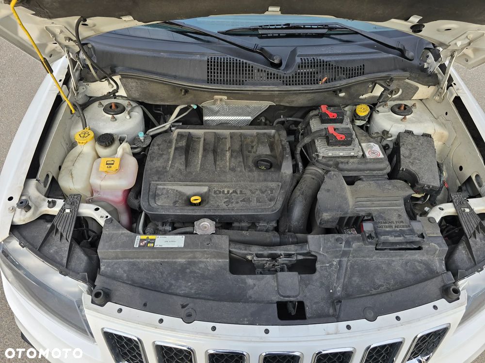 Jeep Compass 2.4I 4x4 Automatik Limited - 33