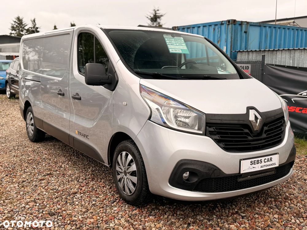 Renault Trafic - 2