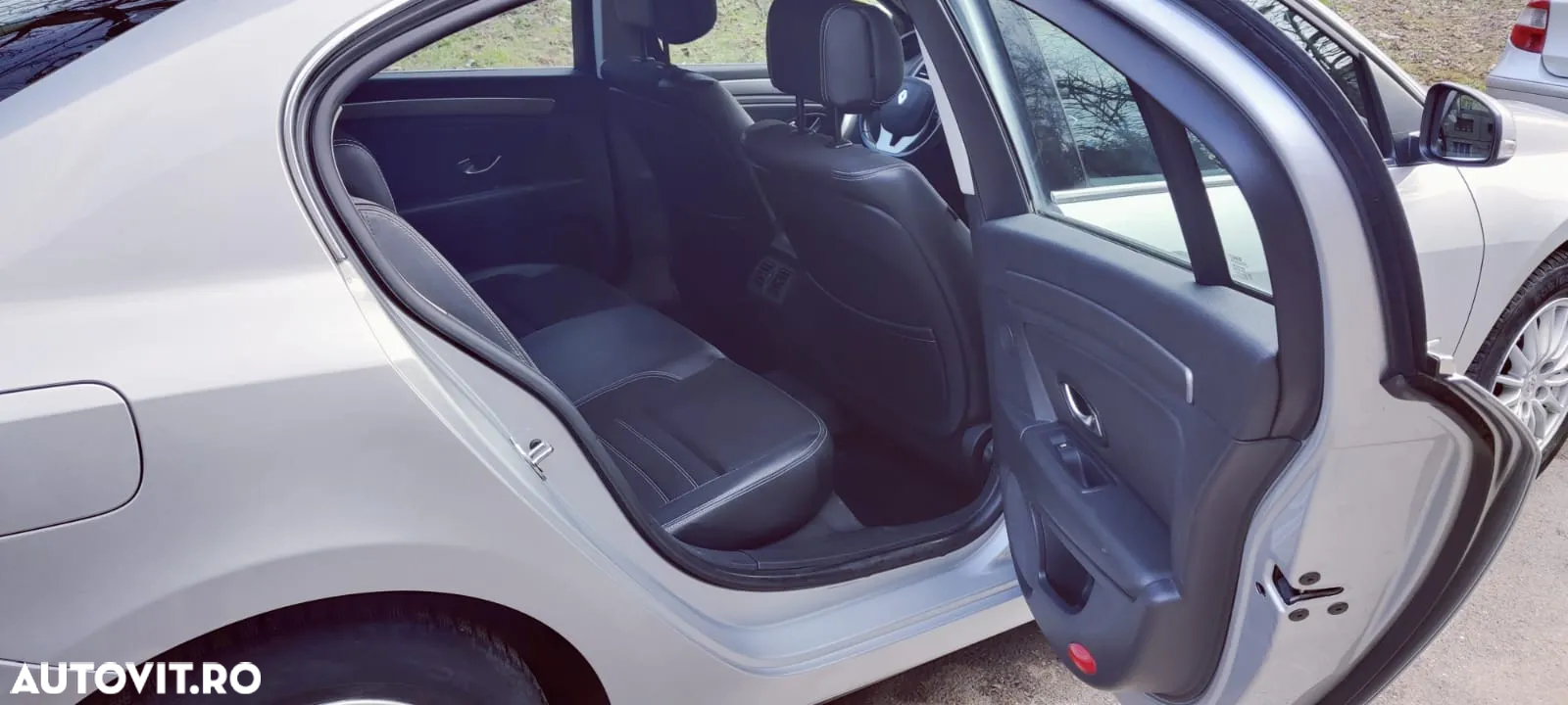 Renault Laguna - 4