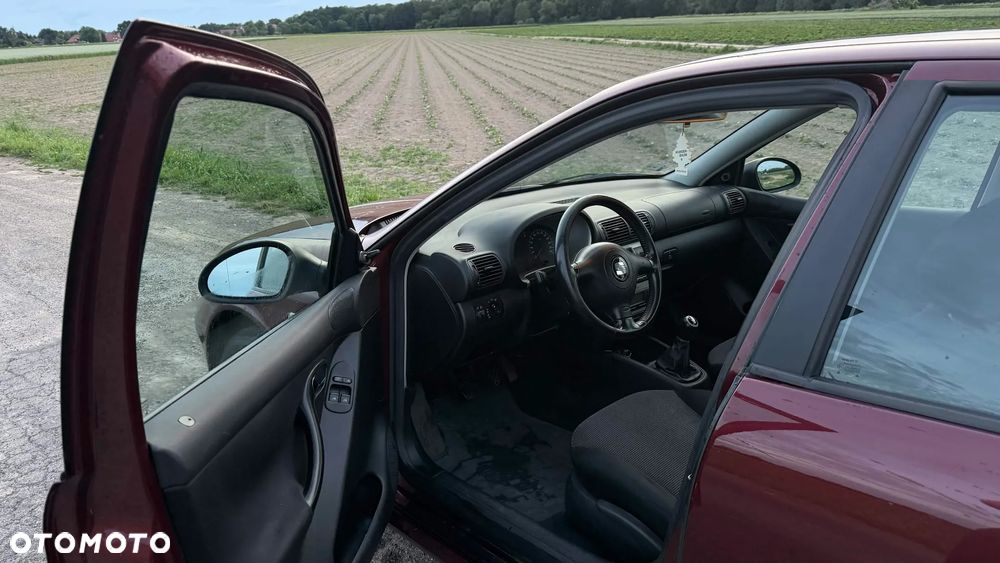 Seat Toledo 1.6 Stella - 3