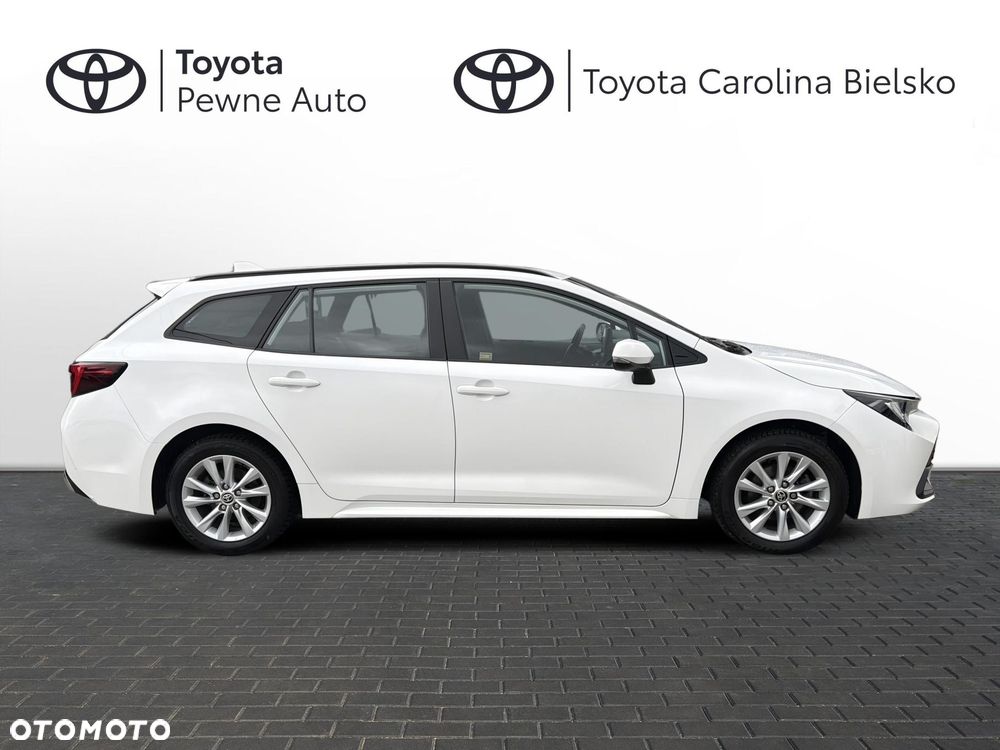 Toyota Corolla 1.8 Hybrid Comfort - 22