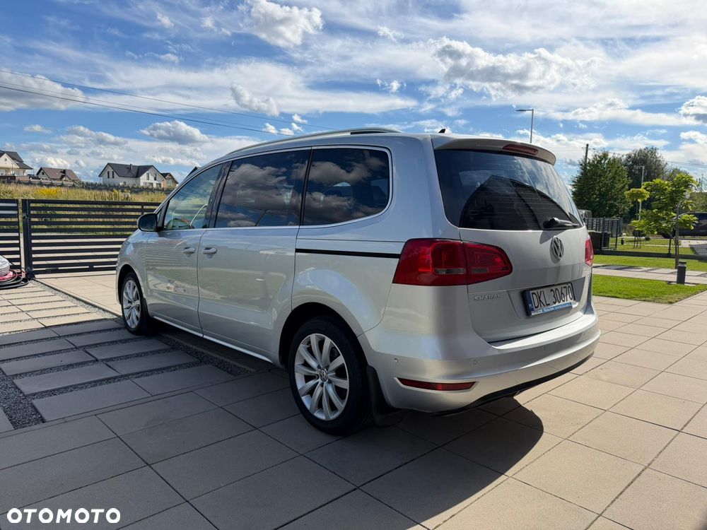 Volkswagen Sharan 2.0 TDI Highline DSG - 4