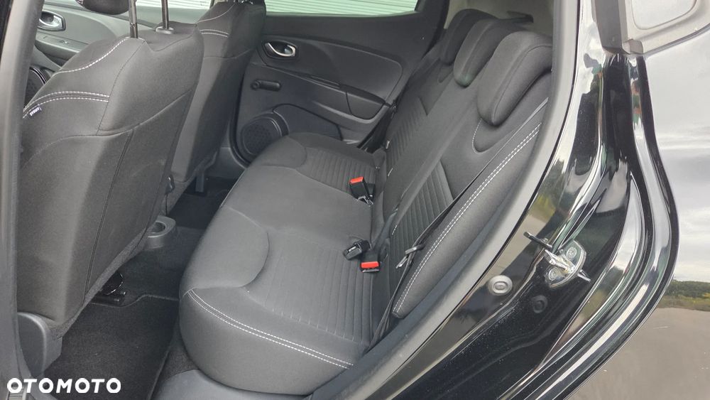 Renault Clio 1.2 16V Limited - 22