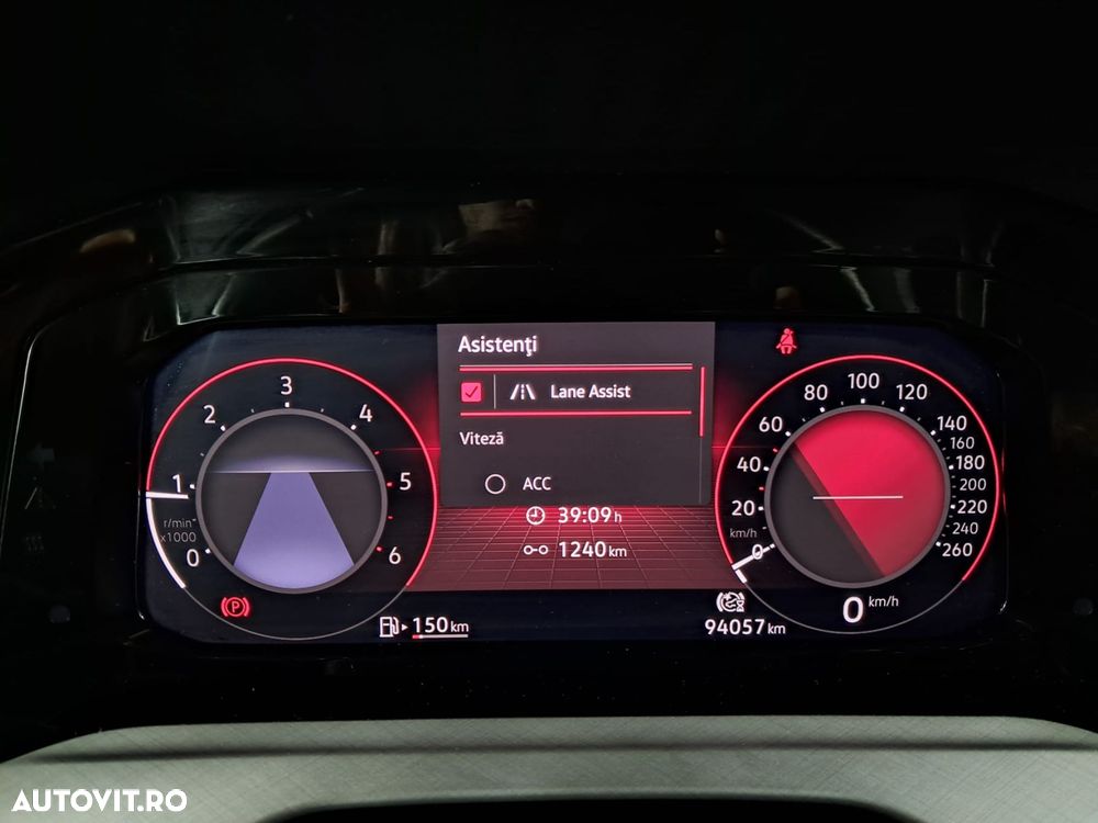 Volkswagen Golf - 17