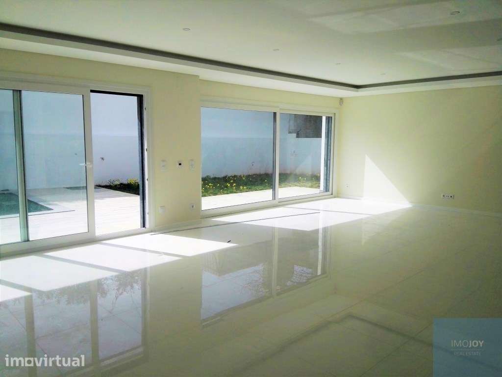 Moradia T5 Contemporânea em Birre - Grande imagem: 3/42