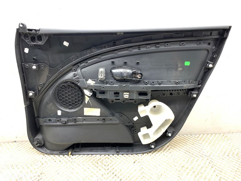 BOCZEK DRZWI LEWY PRZÓD  RENAULT MEGANE III liftback (BZ0/1_, B3_) 2008 - 2022 1.5 dCi (BZ0C) 66 kW - 5