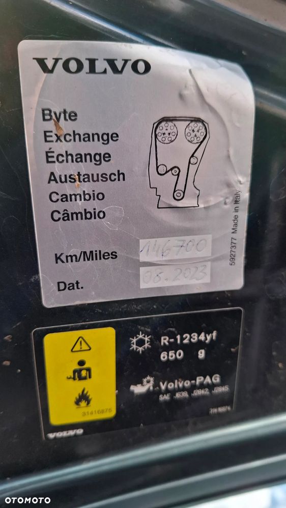 Volvo XC 60 D4 Inscription - 32