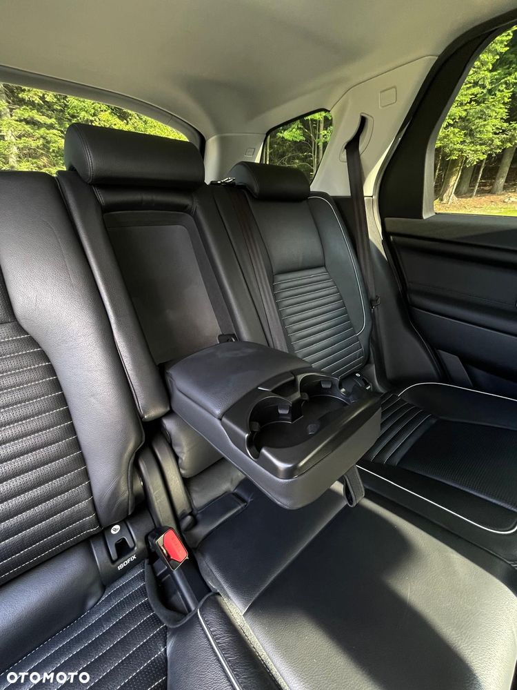 Land Rover Discovery Sport 2.0 D180 R-Dynamic HSE - 18