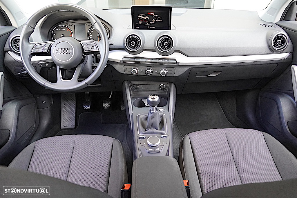 Audi Q2 30 TDI - 25